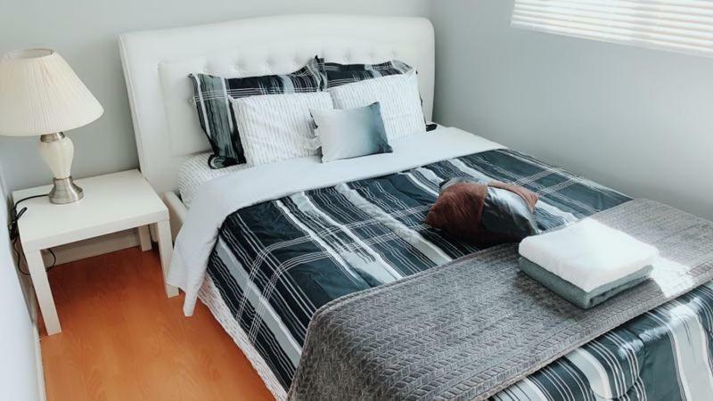 Pasadena Single House 3B1B 三房一厅一厨一浴 Apartamento Exterior foto